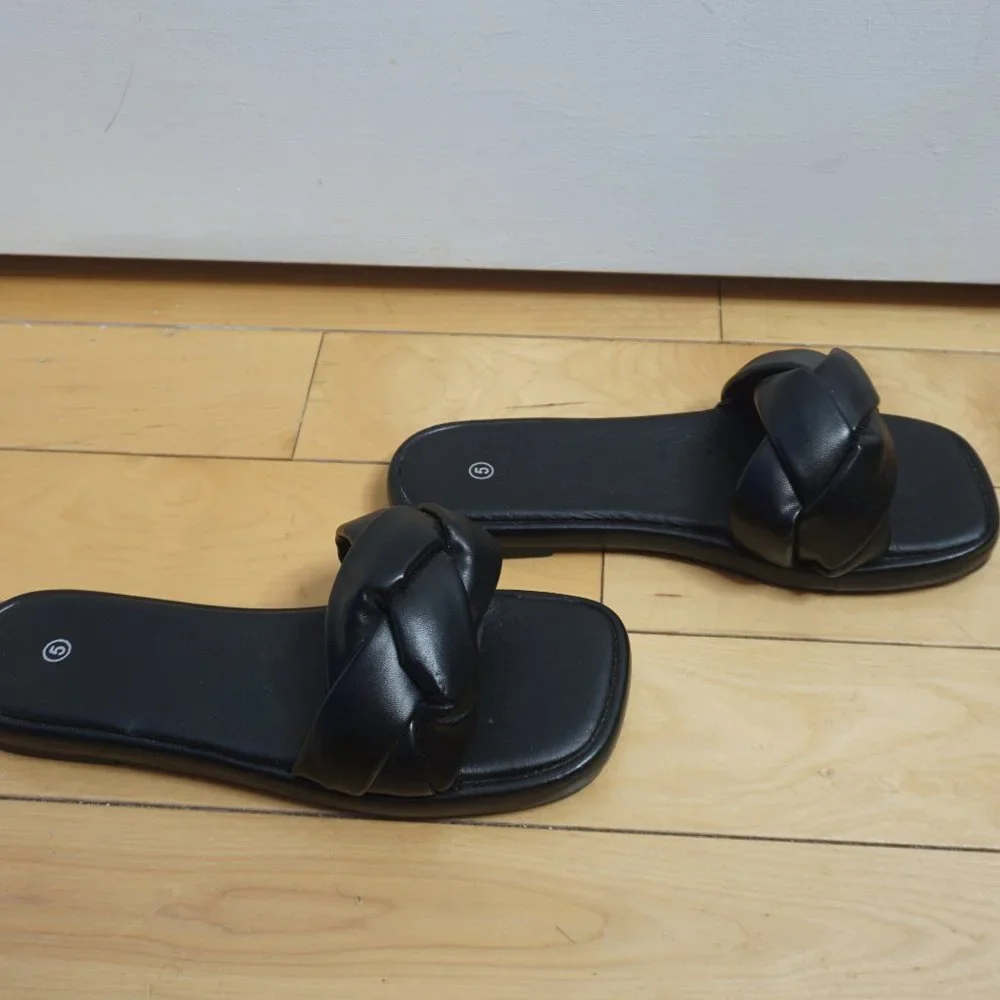 💜 NASTY GAL Black Braided Sandal (Size UK 5/EUR 38)
